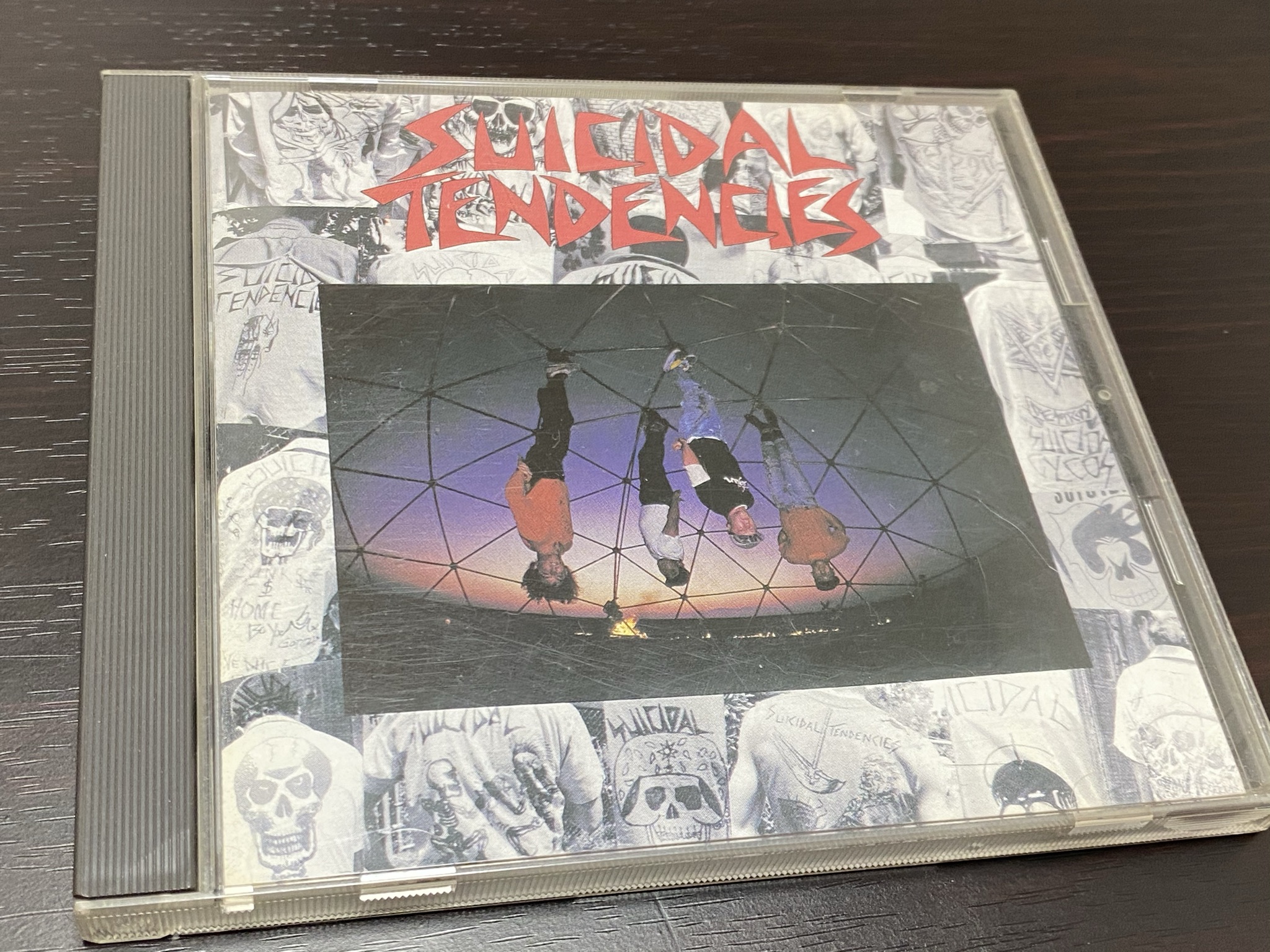 Suicidal Tendencies「Suicidal Tendencies」のジャケット