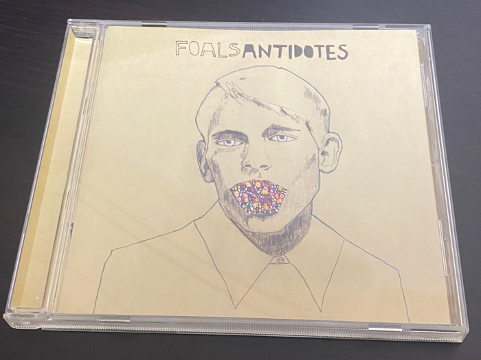 Foals「Antidotes」のジャケット