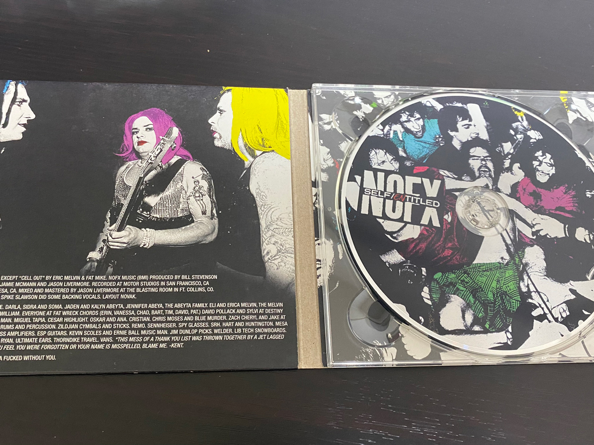 NOFX「Self Entitled」の収録曲