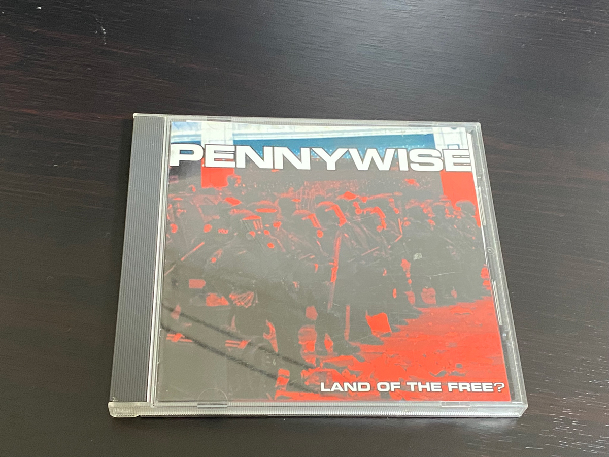 Pennywise「Land of the Free?」のジャケット