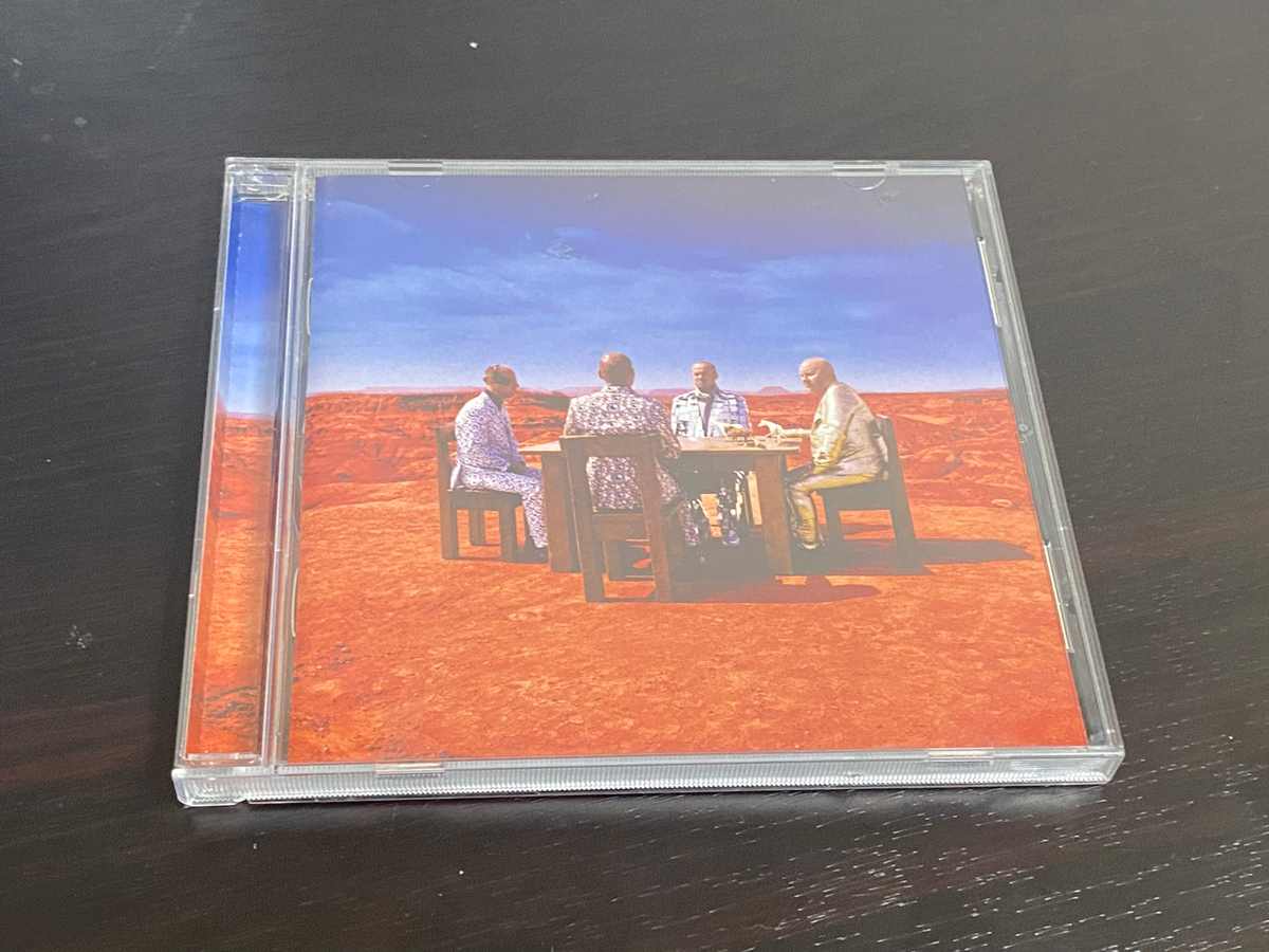 MUSE「Black Holes and Revelations」のジャケット