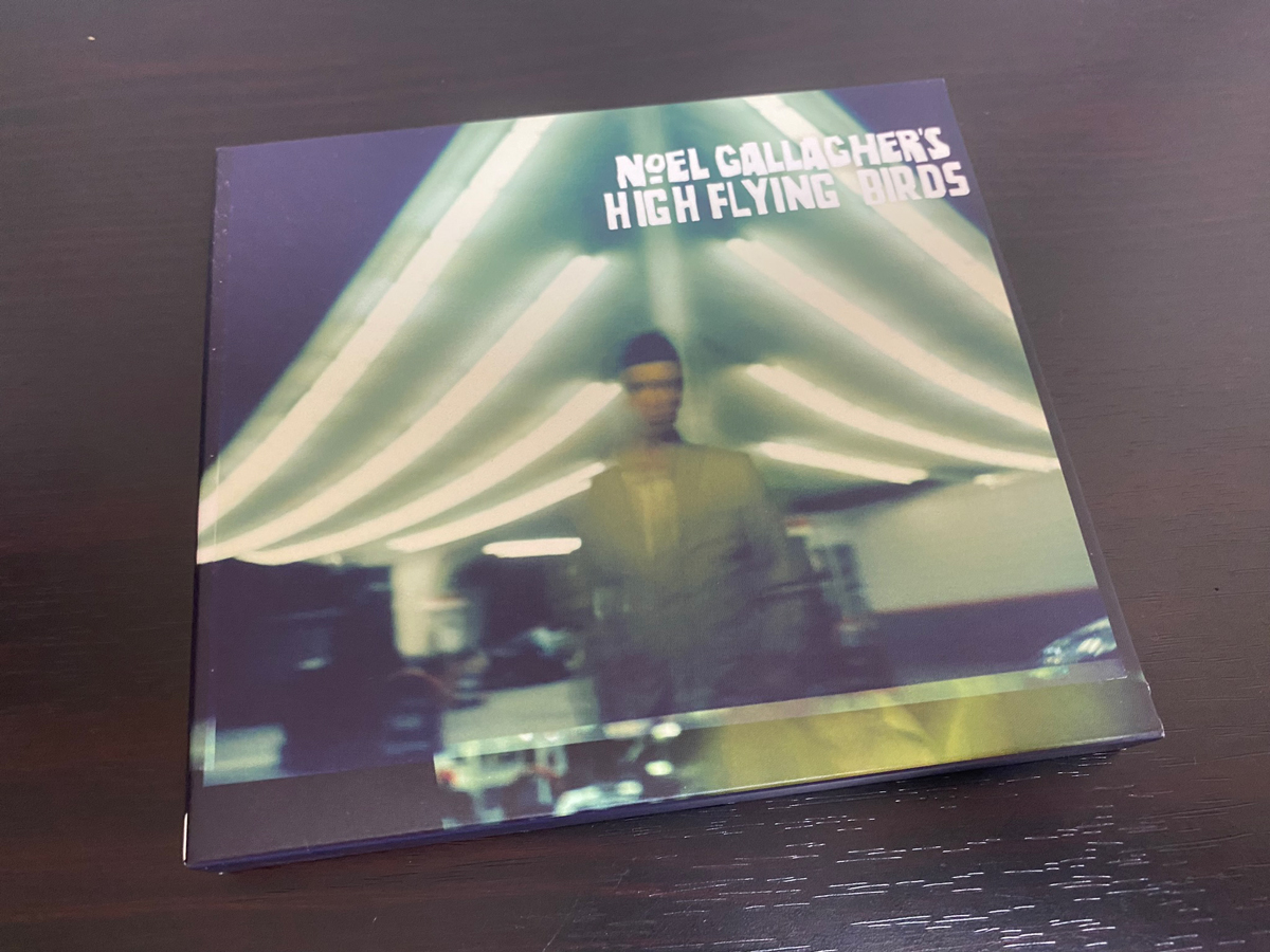 NOEL GALLAGHER’S HIGH FLYING BIRDS「NOEL GALLAGHER’S HIGH FLYING BIRDS」のジャケット