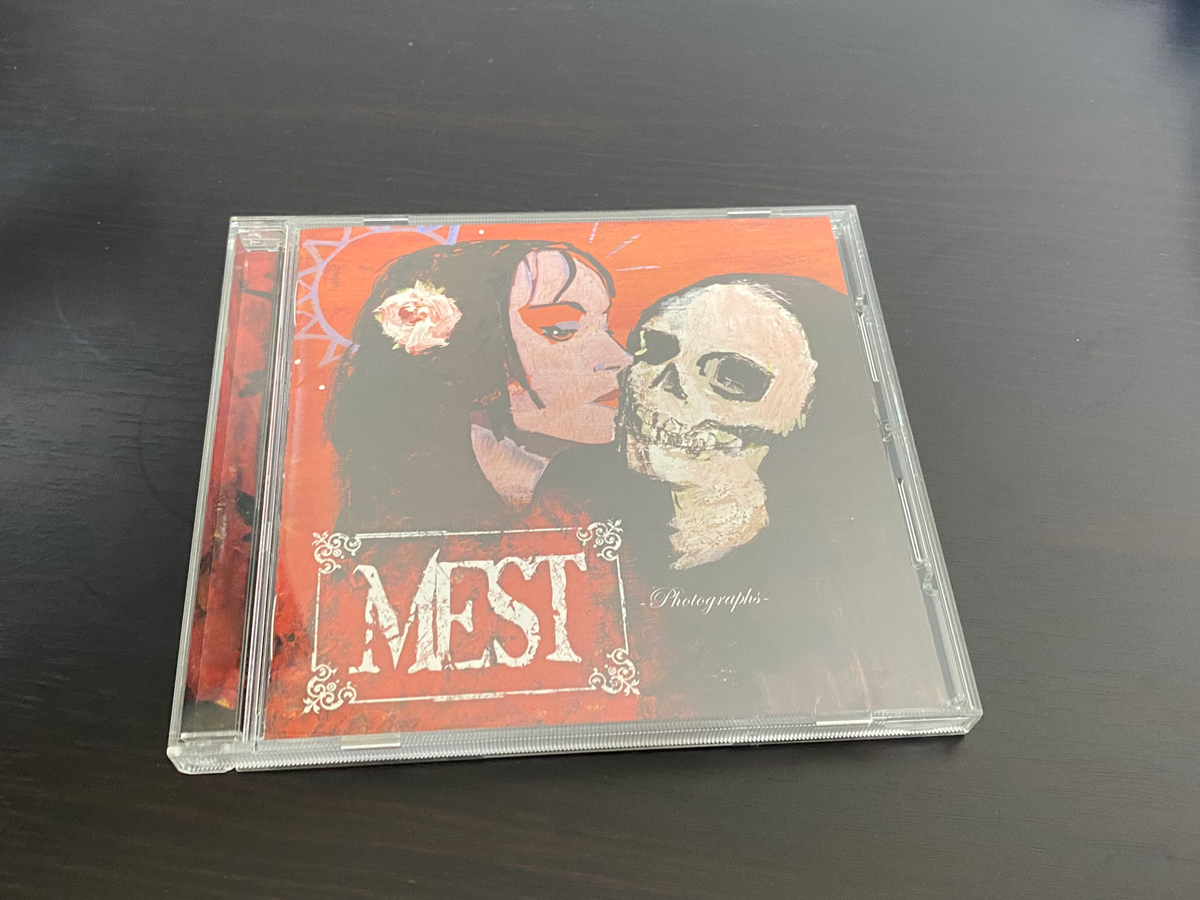 MEST「PHOTOGRAPHS」のジャケット