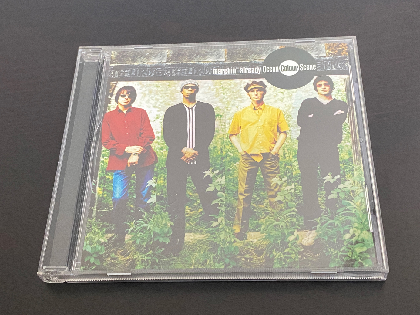 Ocean Colour Scene「Marchin’ Already」のジャケット