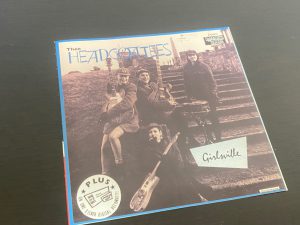 THEE HEADCOATS＆THEE HEADCOATEE「The Kids Are All Square: This Is Hip!/Girlsville」の収録曲