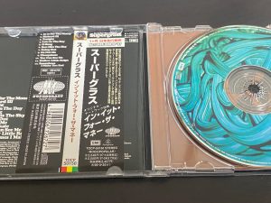 Supergrass「In It for the Money」の収録曲