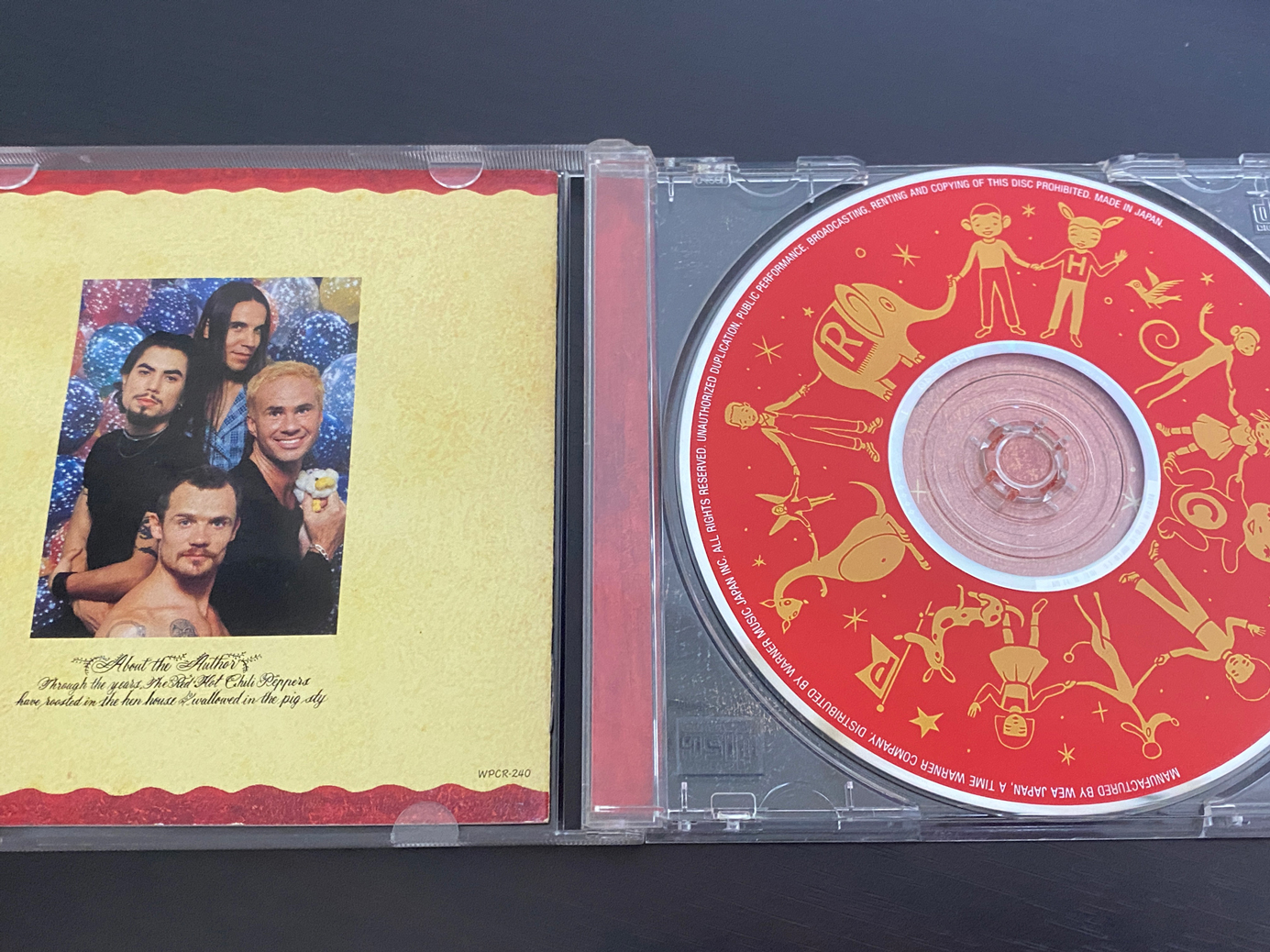 Red Hot Chili Peppers「One Hot Minute」の収録曲
