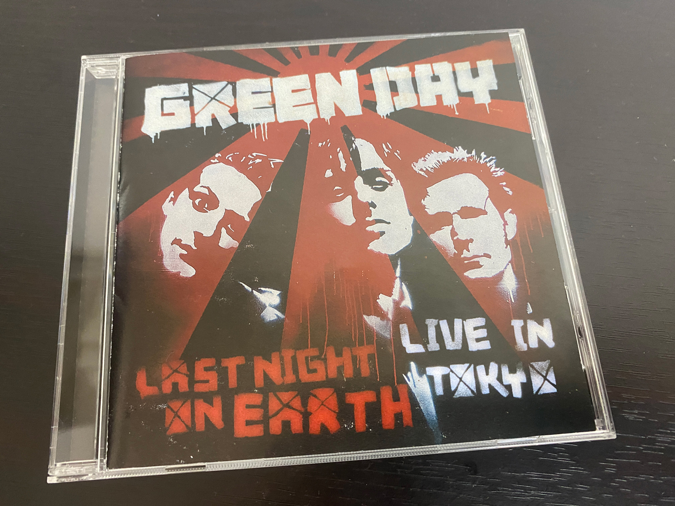 Green Day「Last Night on Earth: Live in Tokyo」のジャケット